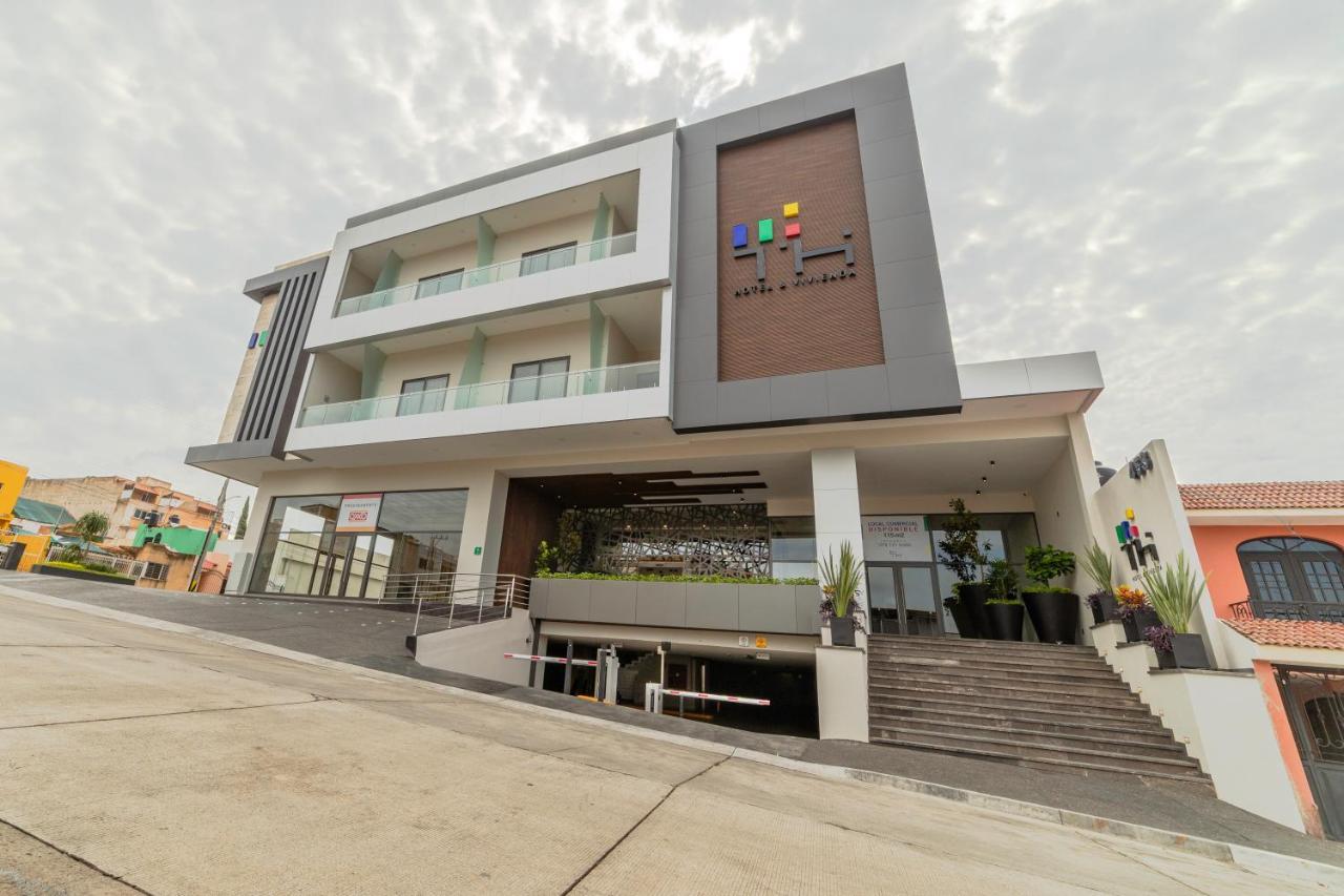Th Hotel & Vivienda เตปาติตลัน เด โมเรลอส ภายนอก รูปภาพ