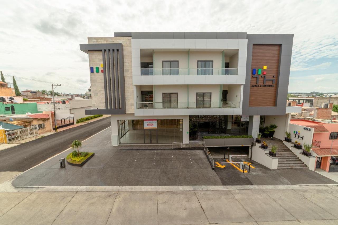 Th Hotel & Vivienda เตปาติตลัน เด โมเรลอส ภายนอก รูปภาพ