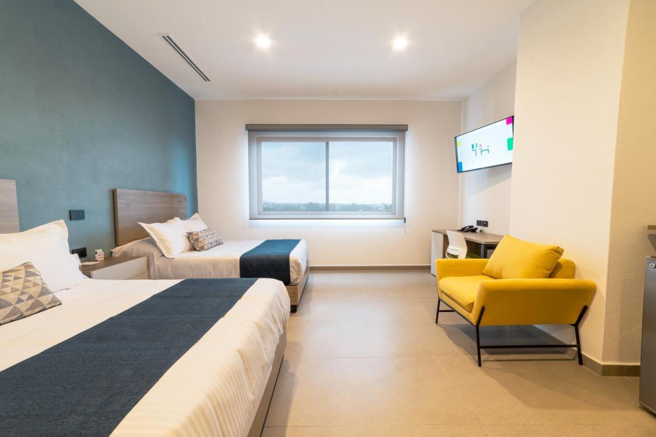 Th Hotel & Vivienda เตปาติตลัน เด โมเรลอส ภายนอก รูปภาพ