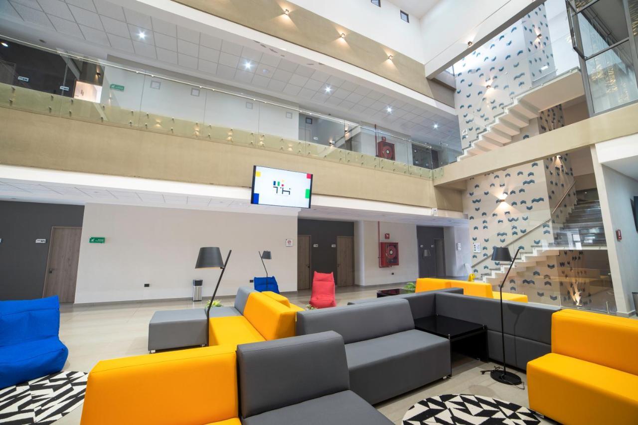 Th Hotel & Vivienda เตปาติตลัน เด โมเรลอส ภายนอก รูปภาพ