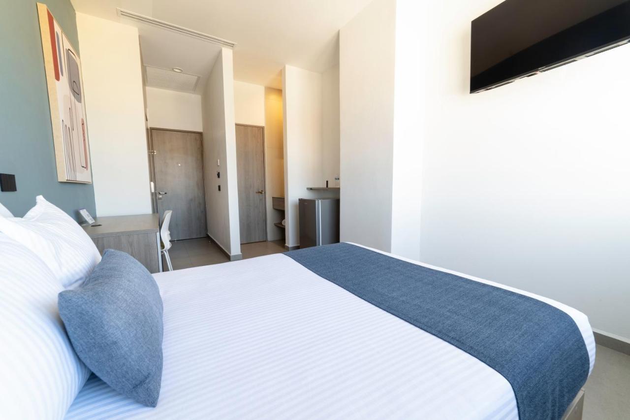 Th Hotel & Vivienda เตปาติตลัน เด โมเรลอส ภายนอก รูปภาพ