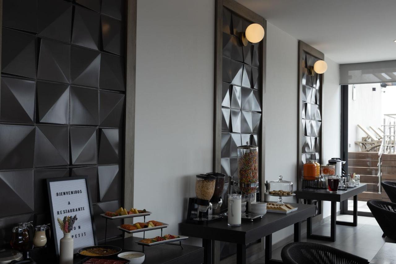 Th Hotel & Vivienda เตปาติตลัน เด โมเรลอส ภายนอก รูปภาพ