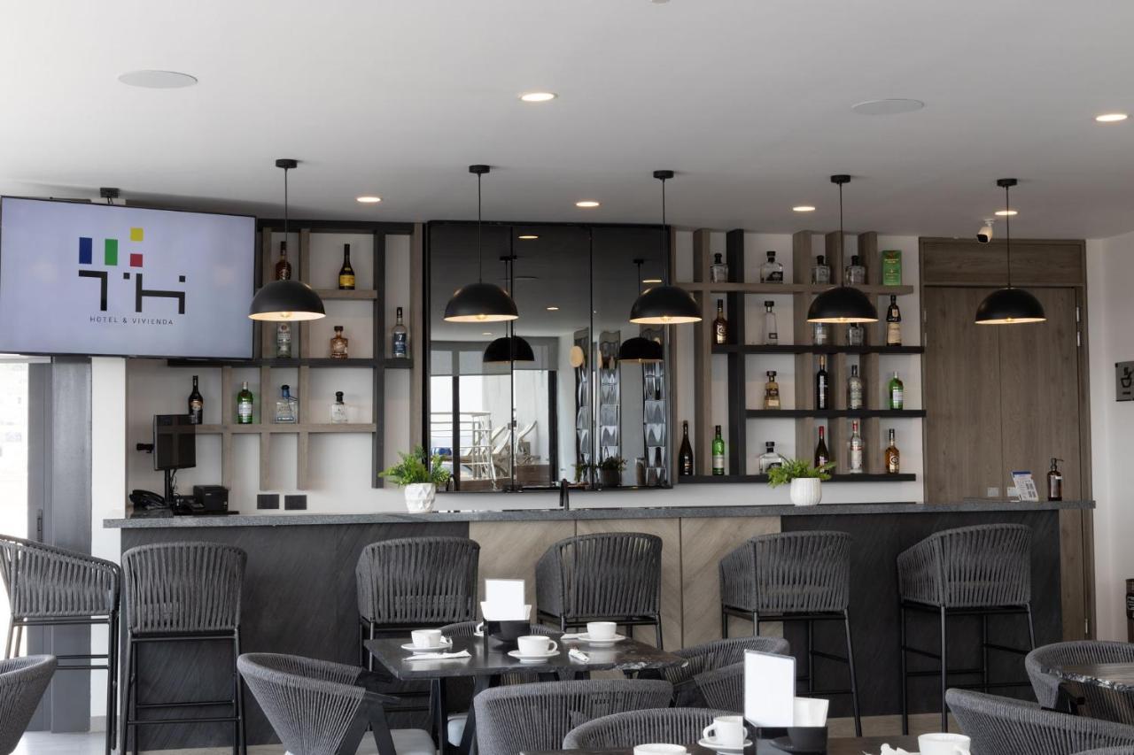 Th Hotel & Vivienda เตปาติตลัน เด โมเรลอส ภายนอก รูปภาพ